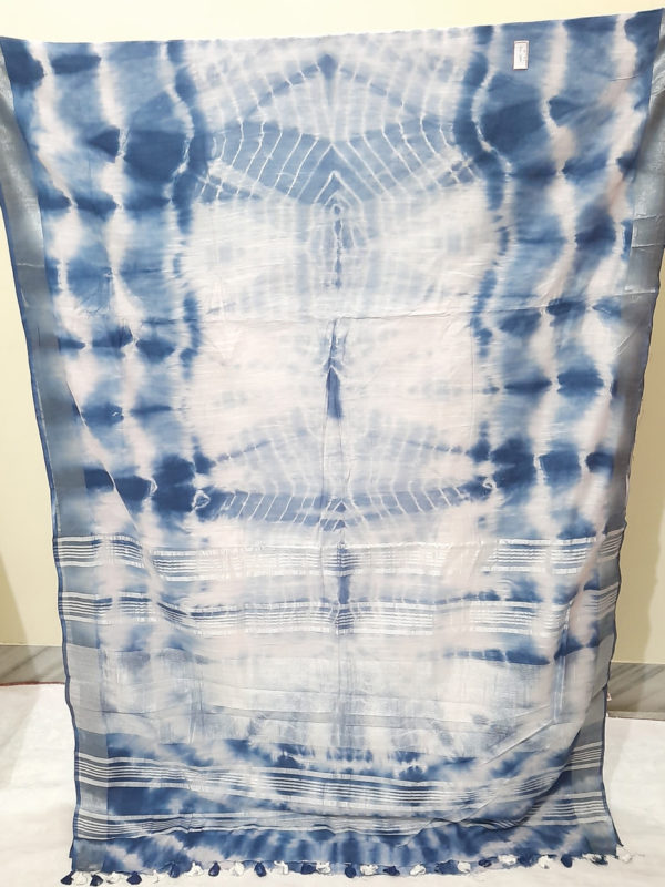 Blue Silk Abstract Print Saree