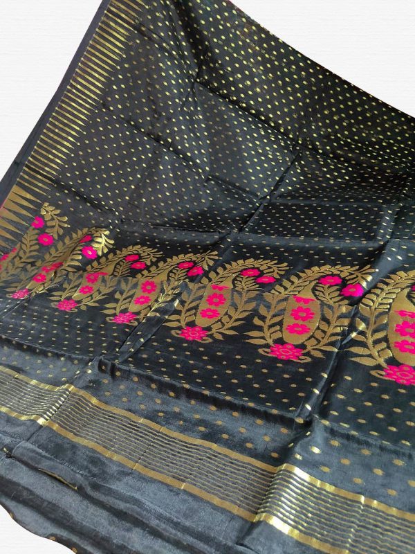 Black Pink Soft Dhakai Jamdani Saree