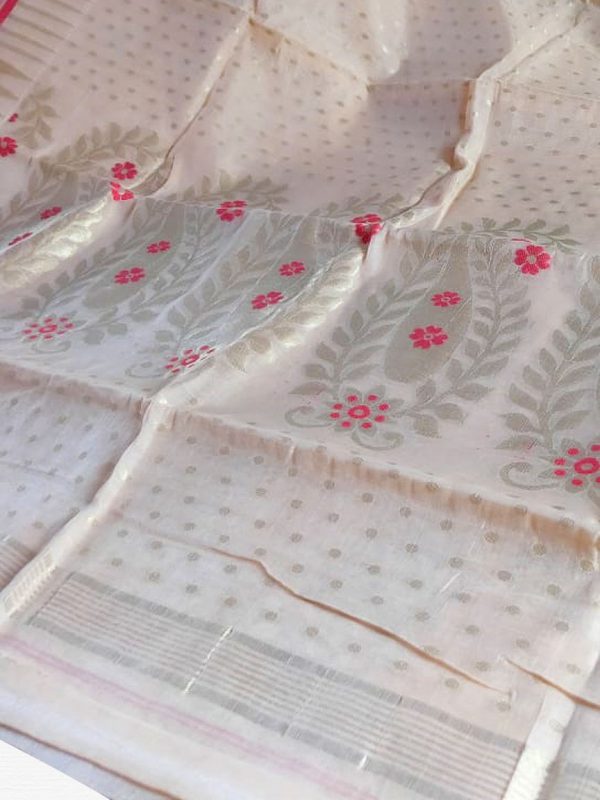 Rose Gold Red Soft Dhakai Jamdani Saree - Image 2