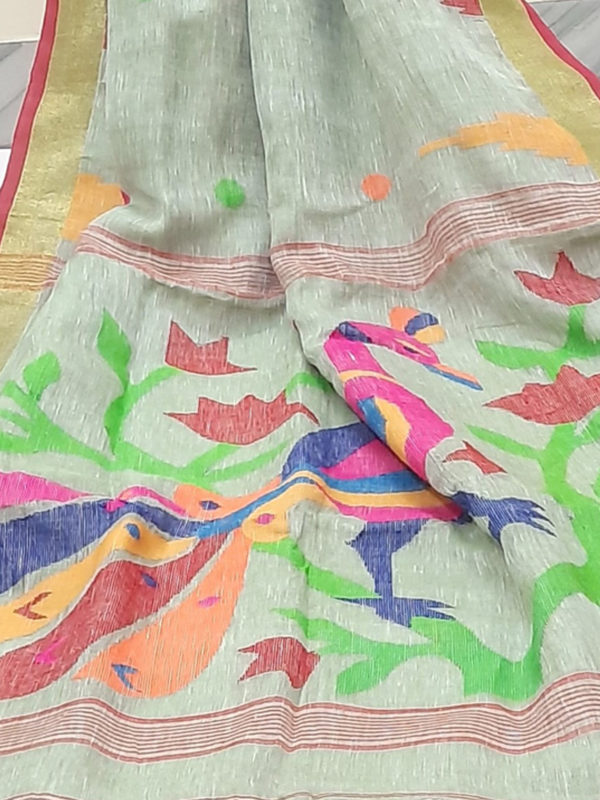 Peacock Soft Dhakai Jamdani Saree - Image 3