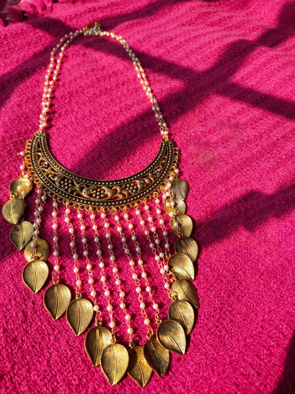 Royal Looking Layered Golden Necklace
