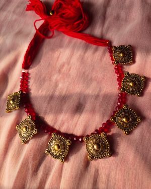 Gorgeous Matte Finish Golden Necklace