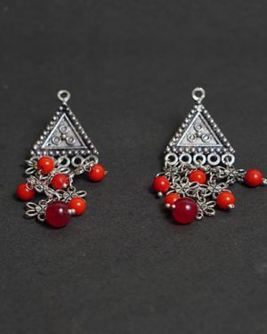 The Dangling Leaves – Tiny Trinket Earrings (Red Beads)