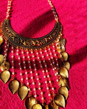 Royal Looking Layered Golden Necklace
