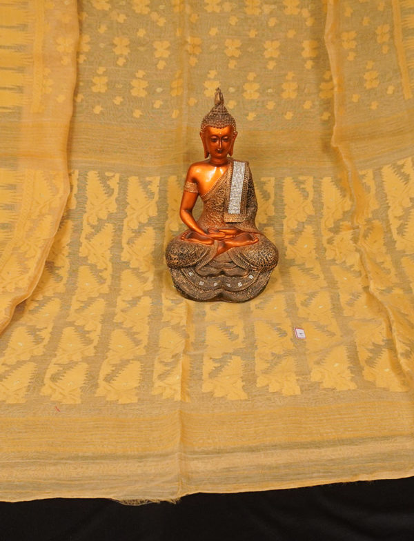 Rich Textured Cream Golden Soft Dhakai Jamdani Saree - Image 3