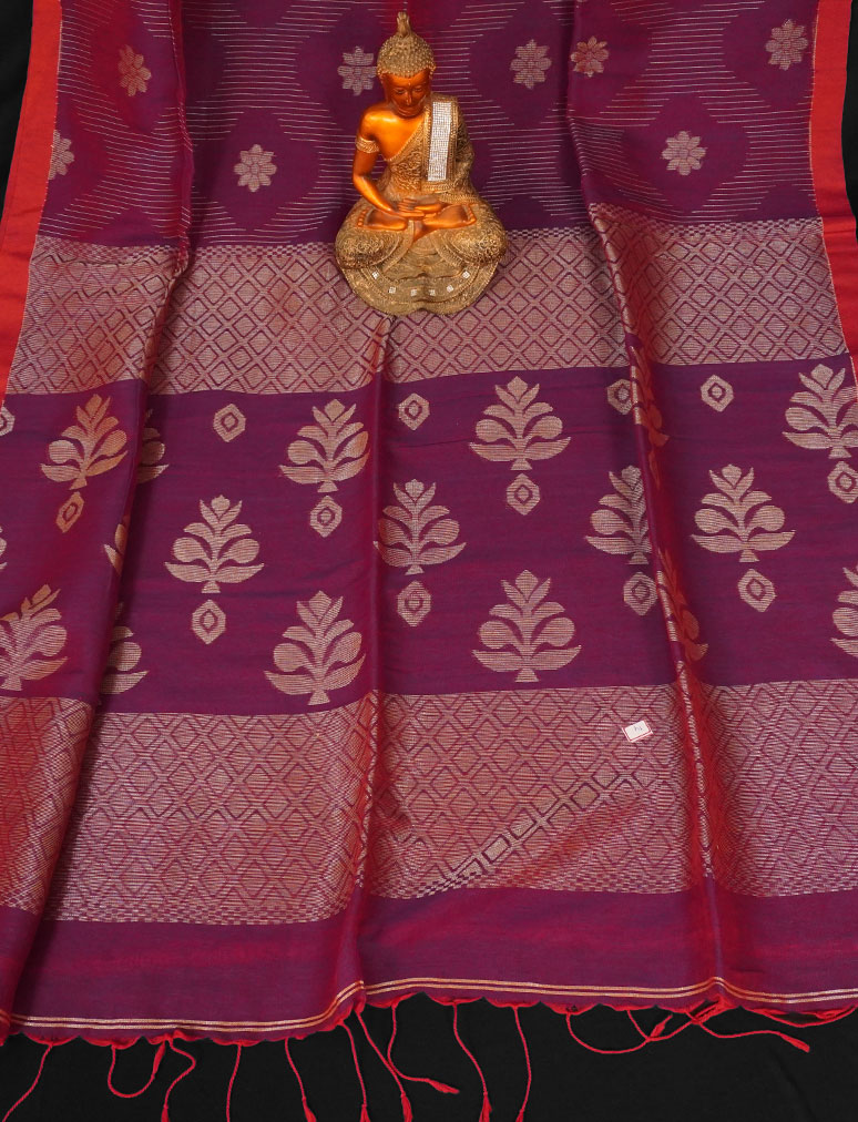 Awesome Purple Handwoven Cotton Linen Floral Jamdani Saree - Image 3